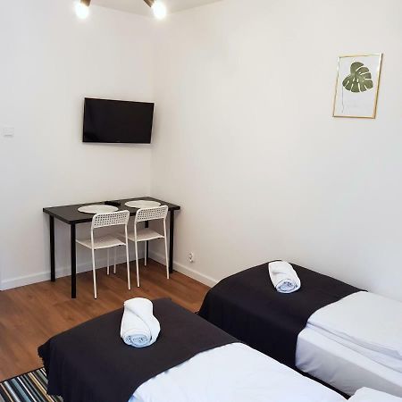 ורשה Apartamenty Metro Targowek מראה חיצוני תמונה