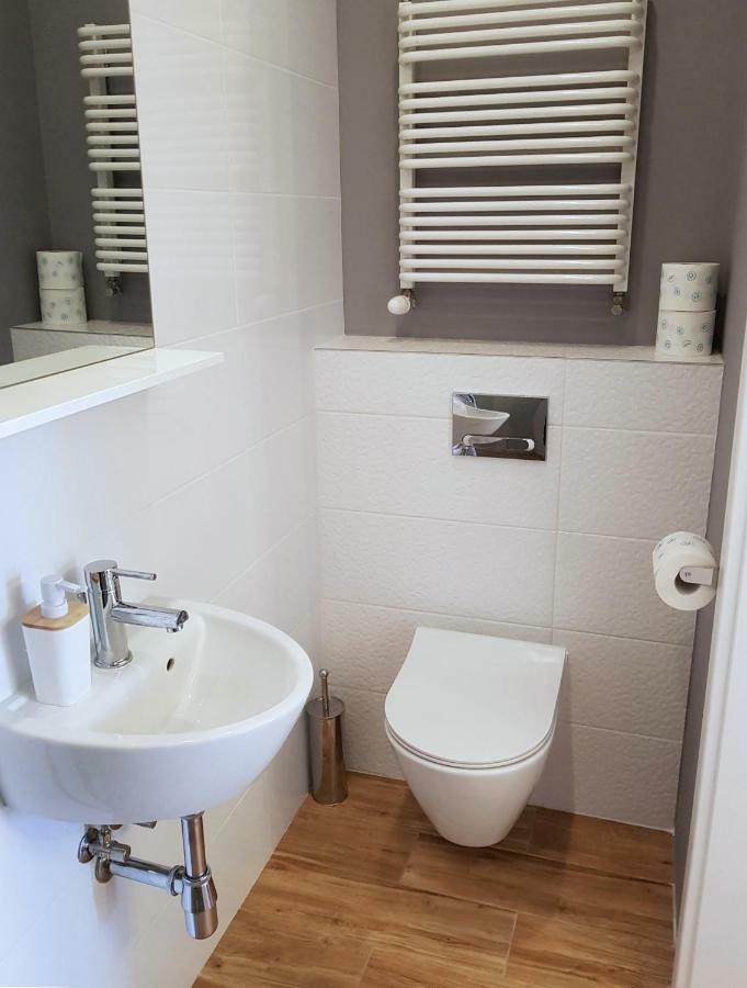 ורשה Apartamenty Metro Targowek מראה חיצוני תמונה
